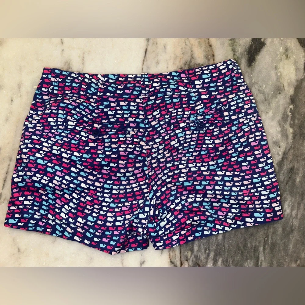 EUC Vineyard Vines Size 6 Women's Multicolor Patterned Shorts‎